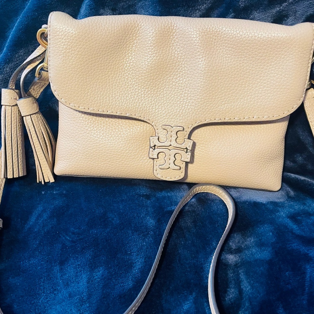 Tory Burch Bag!!